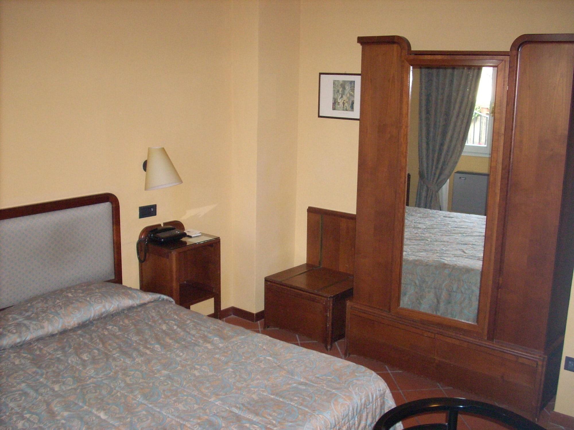 Hotel Palazzo Bocci 스펠로 외부 사진
